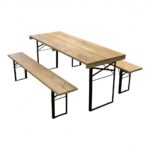 Picknickset op stalen frame te huur bij vanBos Barneveld. Deze robuuste set biedt comfortabele zitplekken voor buitenactiviteiten, evenementen of feesten, en is ideaal voor zowel informele als grotere bijeenkomsten.