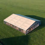 Zandkleurige Cappuccino aluhal tent huren